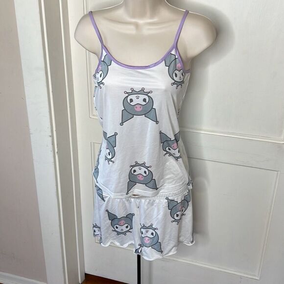 Kuromi by Sanrio Sleepwear Set: Kimono-Style Robe, Cami, and Sleep Shorts Small - Picture 5 of 7